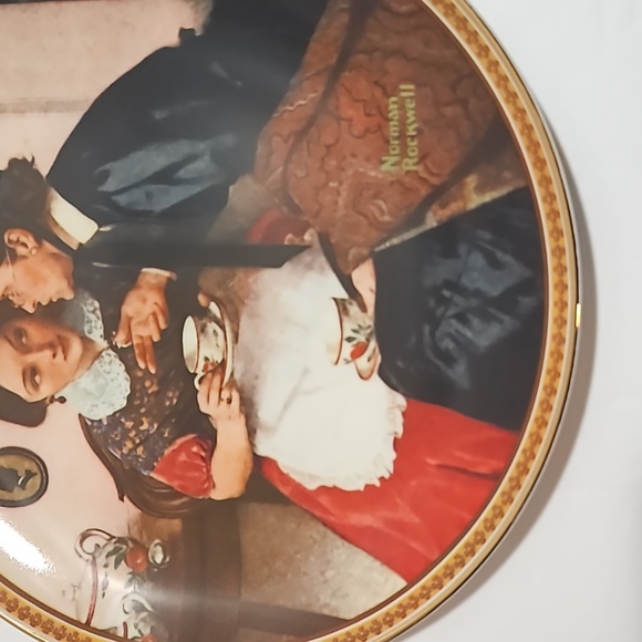 Edwin M Knowles China Gossiping in the Alcove Norman Rockwell Porcelain Plate - Picture 3 of 7